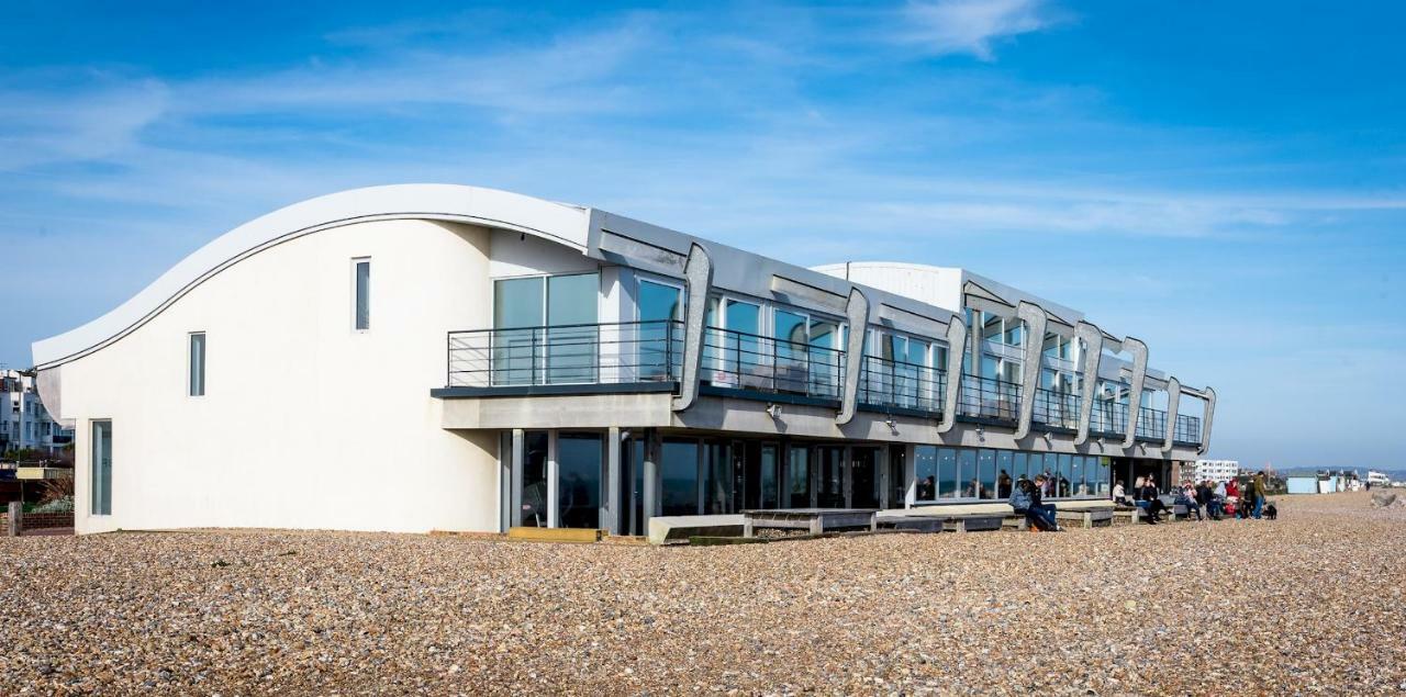 Lancing Beach Apartment. Экстерьер фото